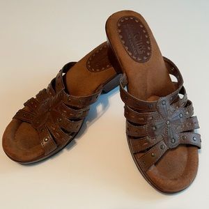 Cliffs White Mountain Sandals